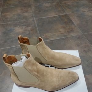 Chelsea Boots